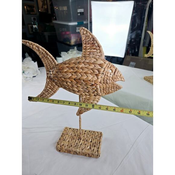 Woven Straw Fish EUC on Stand Table Decor Large Art Fun Fish Gift - Picture 10 of 17
